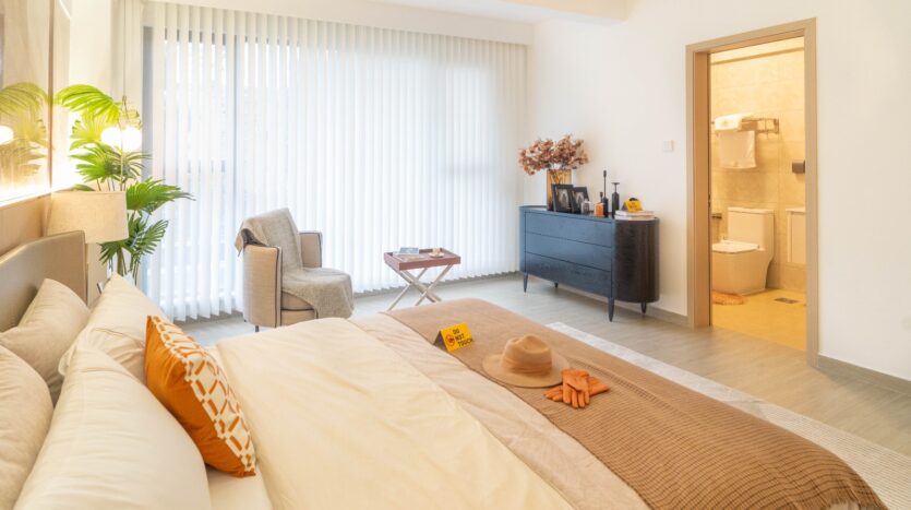 Discover elegant 2-bedroom apartments at The Royal Legend Residence