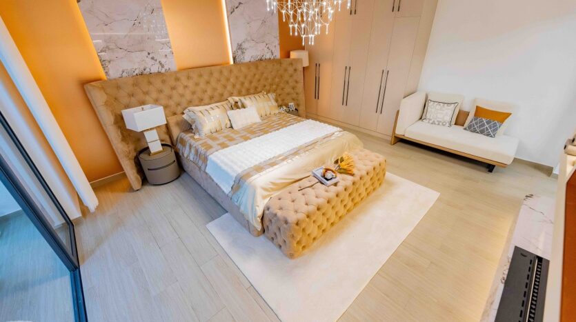 luxury 4-bedroom + DSQ apartments at The Royal Legend Residence