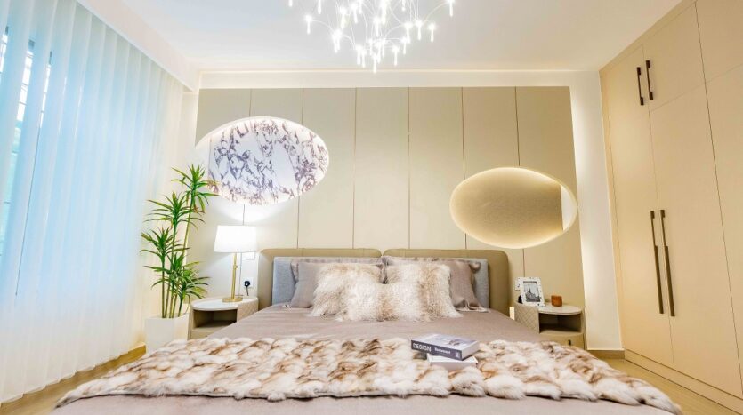 luxury 4-bedroom + DSQ apartments at The Royal Legend Residence
